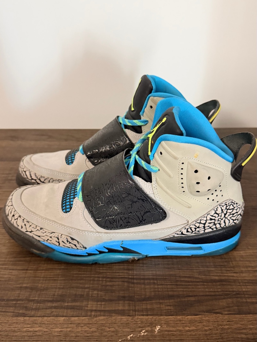 Air Jordan Son of Mars “Grey Blue Lagoon”